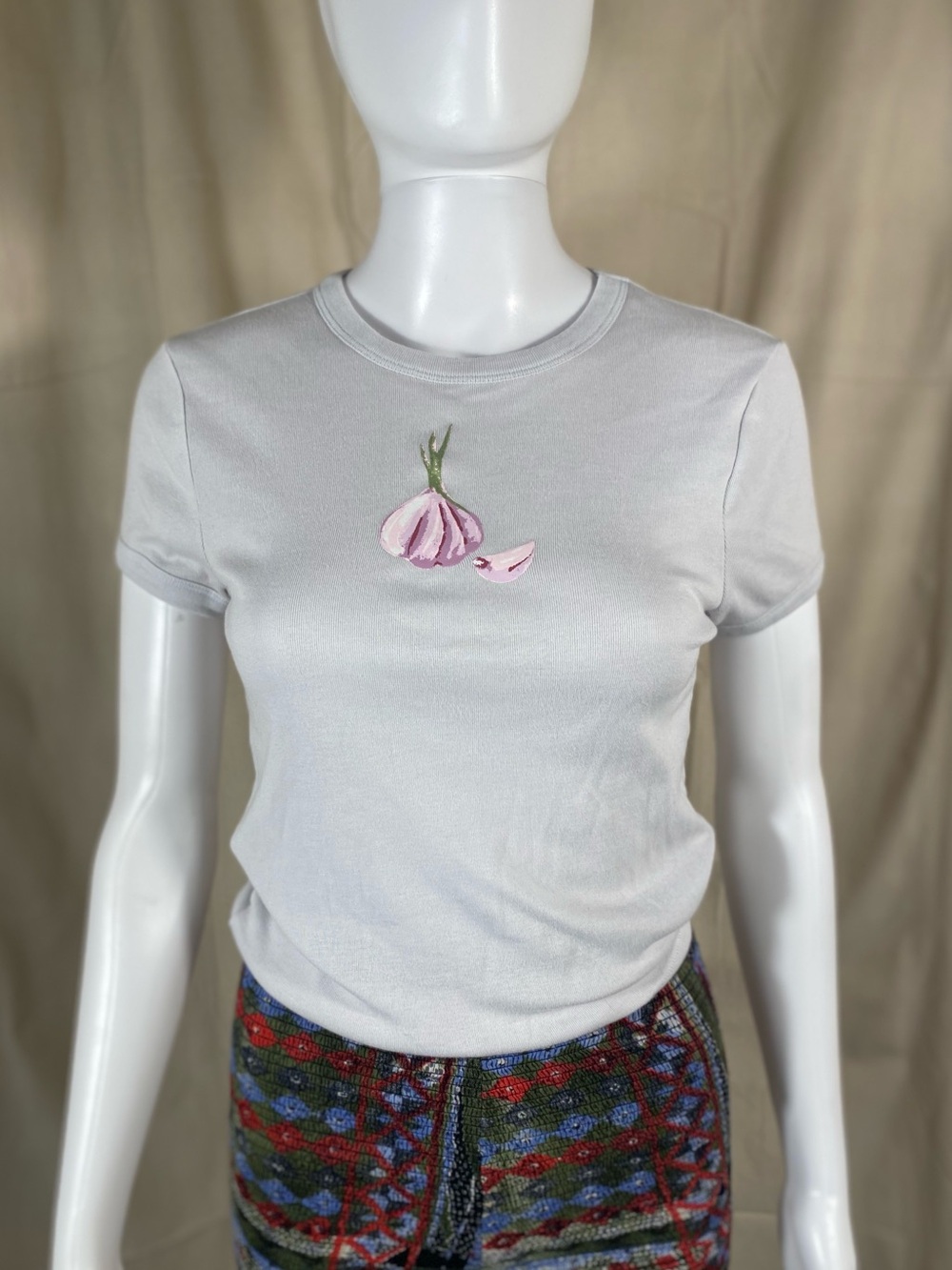 Kimchi Blue Garlic Graphic Baby Tee